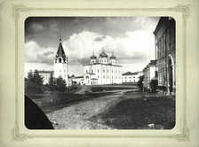 Спасо-Преображенский кафедральный собор в кремле.