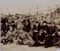 Фотография на память на палубе парохода Гималаи 3 марта