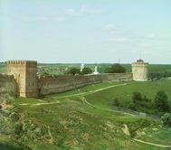 Крепостная стена с башней 'Веселуха'. Смоленск.