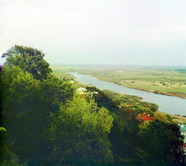 Вид на реку Клязьму и пойменные луга с запада.